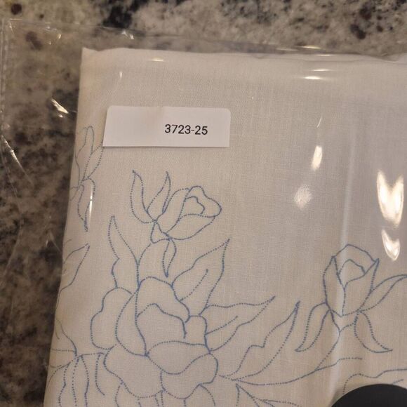 Pillowcases (2) White Cotton, Vintage, Crocheted Edge and Iron on Design that ne - Picture 5 of 5